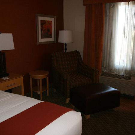 Holiday Inn Express Stockton Southeast By Ihg Luaran gambar