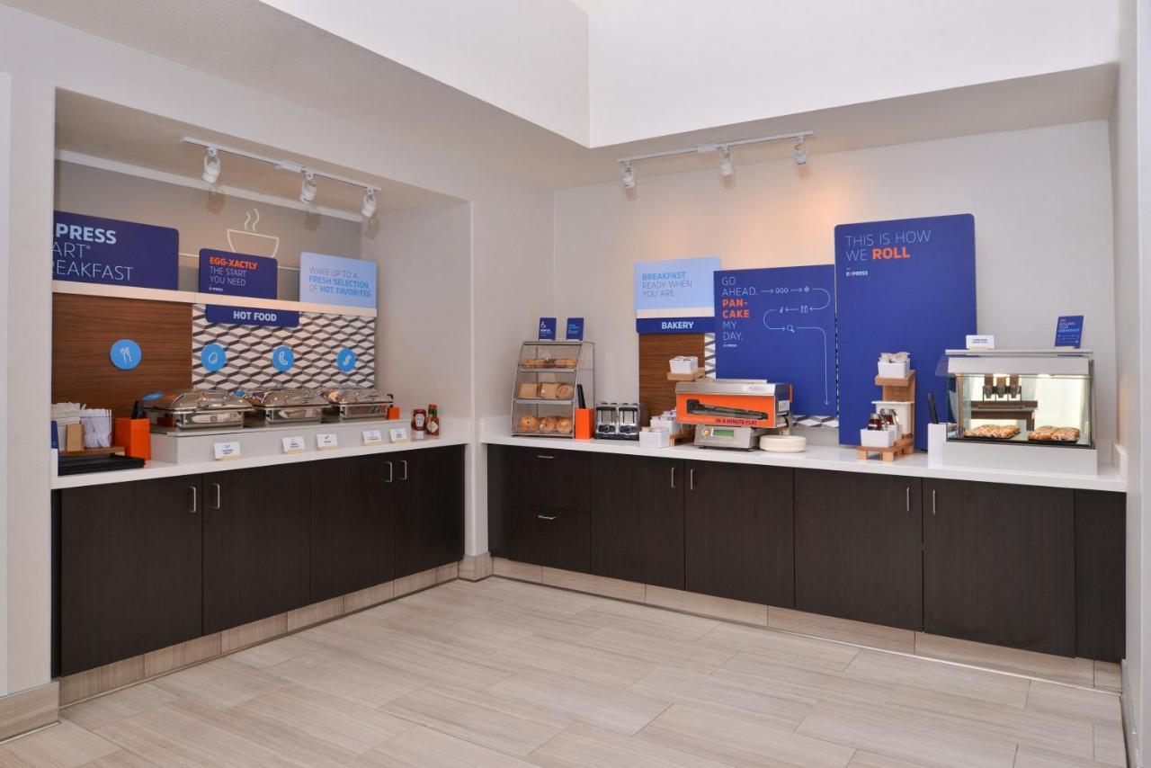 Holiday Inn Express Stockton Southeast By Ihg Luaran gambar