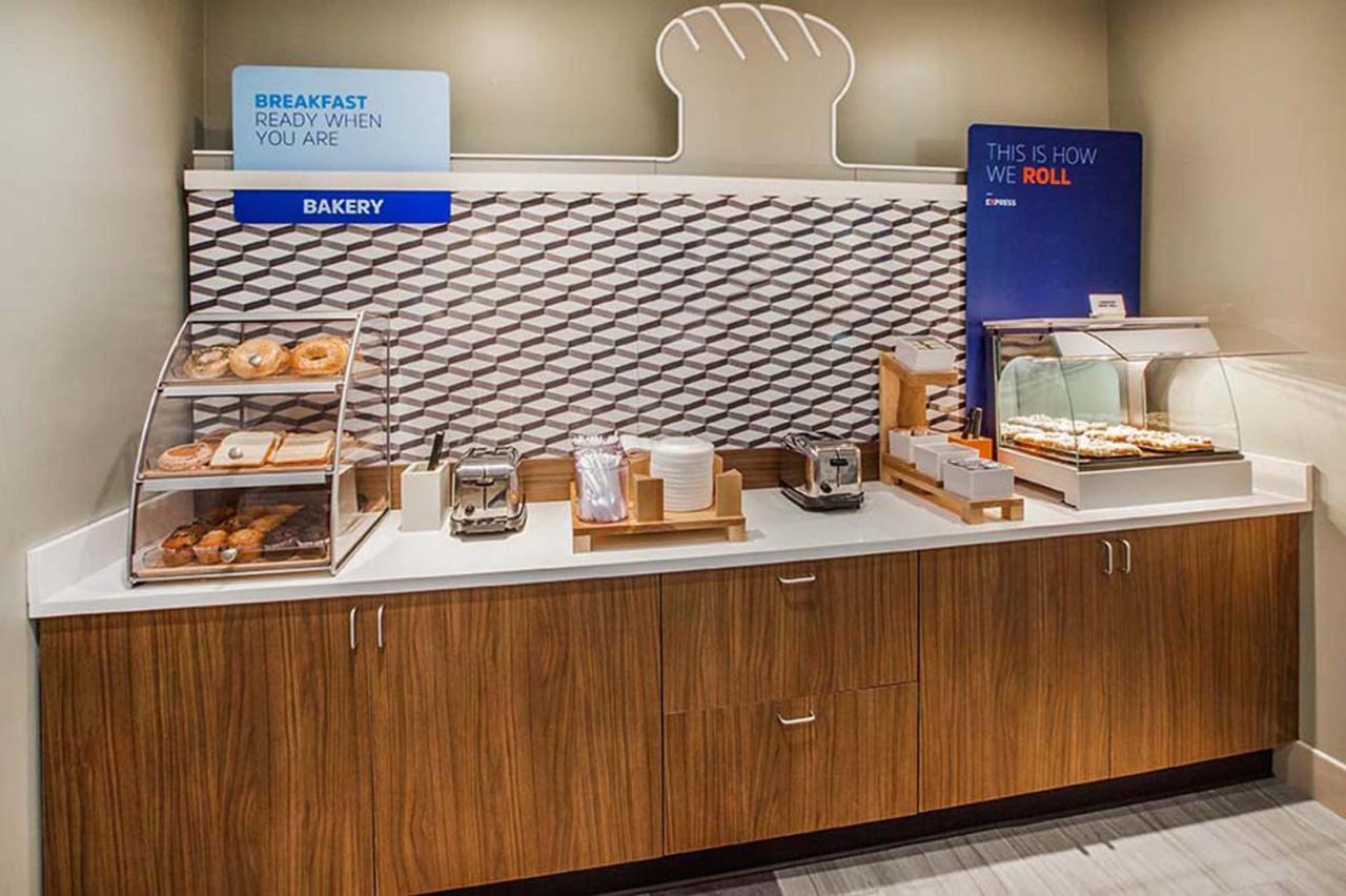Holiday Inn Express Stockton Southeast By Ihg Luaran gambar