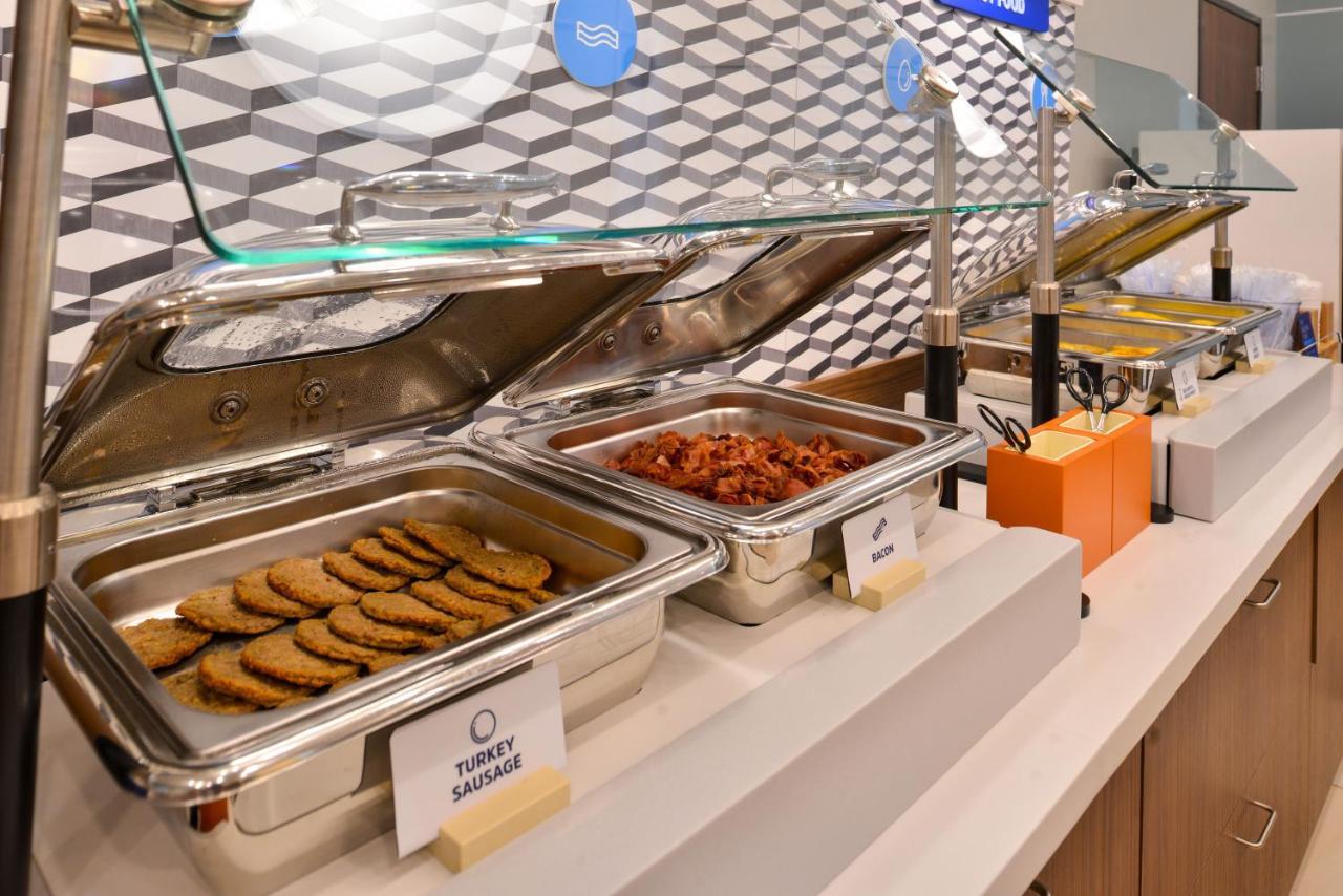 Holiday Inn Express Stockton Southeast By Ihg Luaran gambar